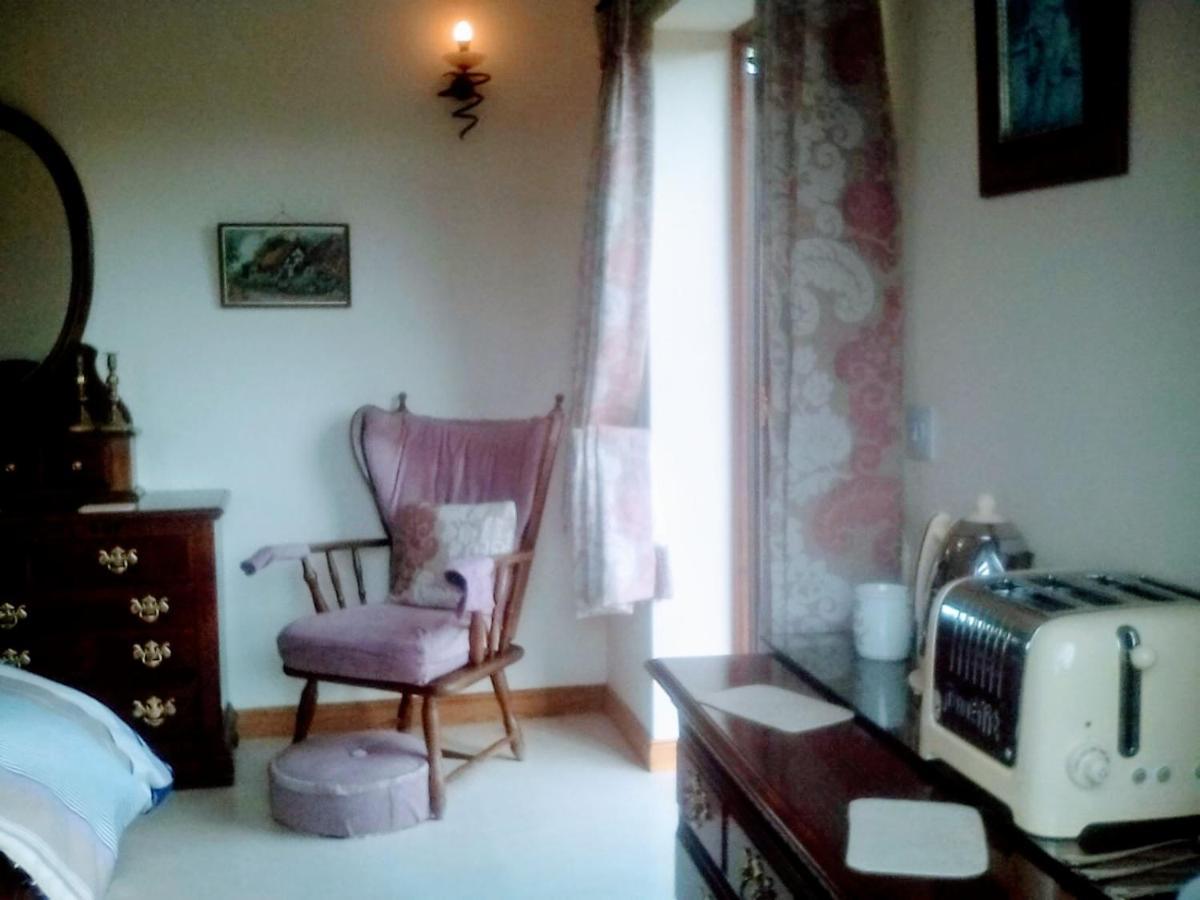Bed and Breakfast April House Barrock Exterior foto